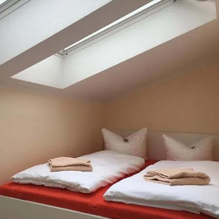 아파트 215 Erik In