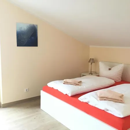 215 Erik In Apartamento
